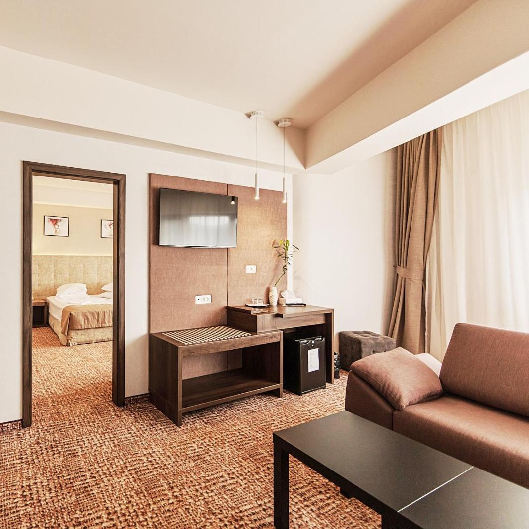 Grand Hotel Belvedere Brasov Exterior photo